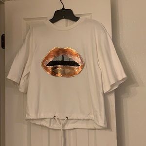 Cute sequin lip tee